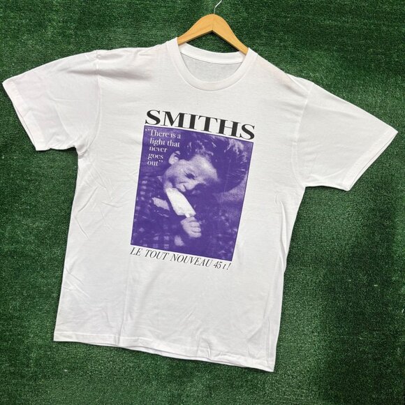 The Smiths There Is a Light That Never Goes Out Rock Band T-Shirt Extra Large - Picture 3 of 4